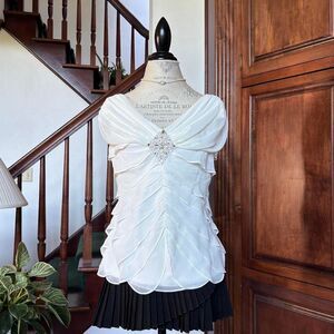 White Elegant Ruffle Dressbarn Blouse Silver Beaded Old Money Classy